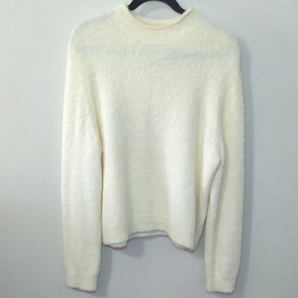 Universal Thread Cream Eyelash Sweater Mock Neck Soft Women's Size XL